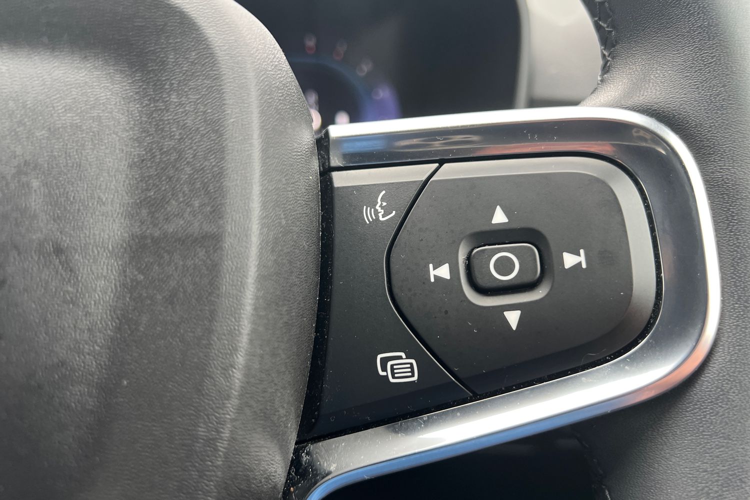 Used Volvo XC40 2022 for sale - 76130650: Photo 12