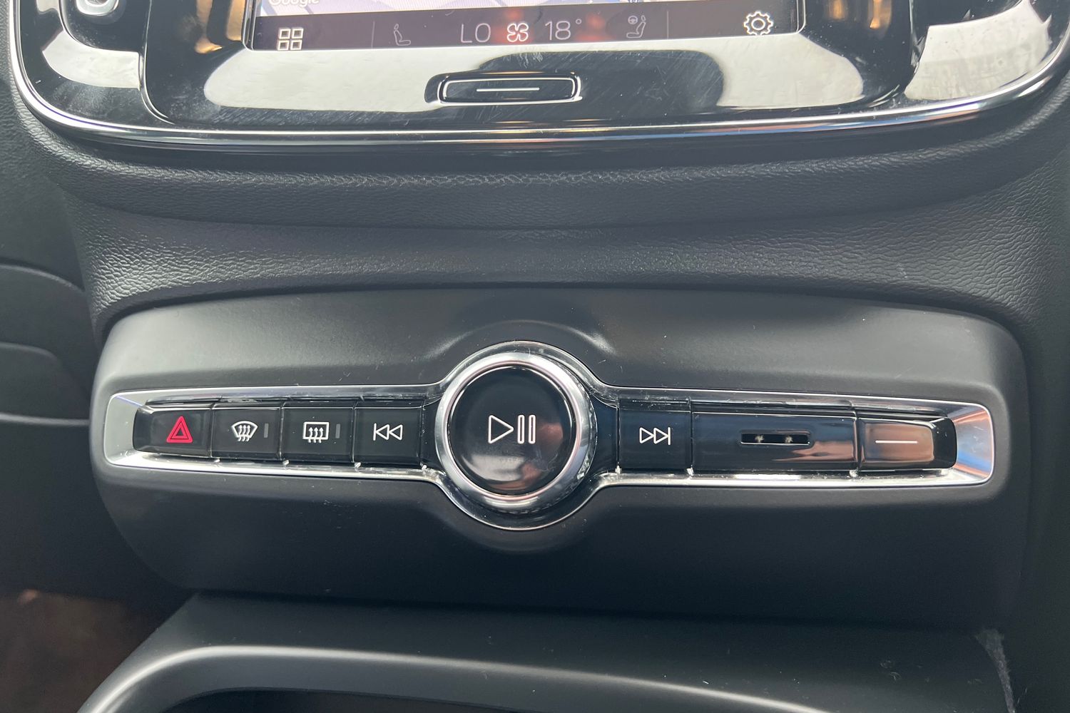 Used Volvo XC40 2022 for sale - 76130650: Photo 14