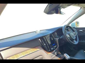 Used Volvo XC60 2022 for sale - 75147876: Photo