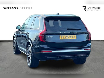 Used Volvo XC90 2025 for sale - 76796389: Photo