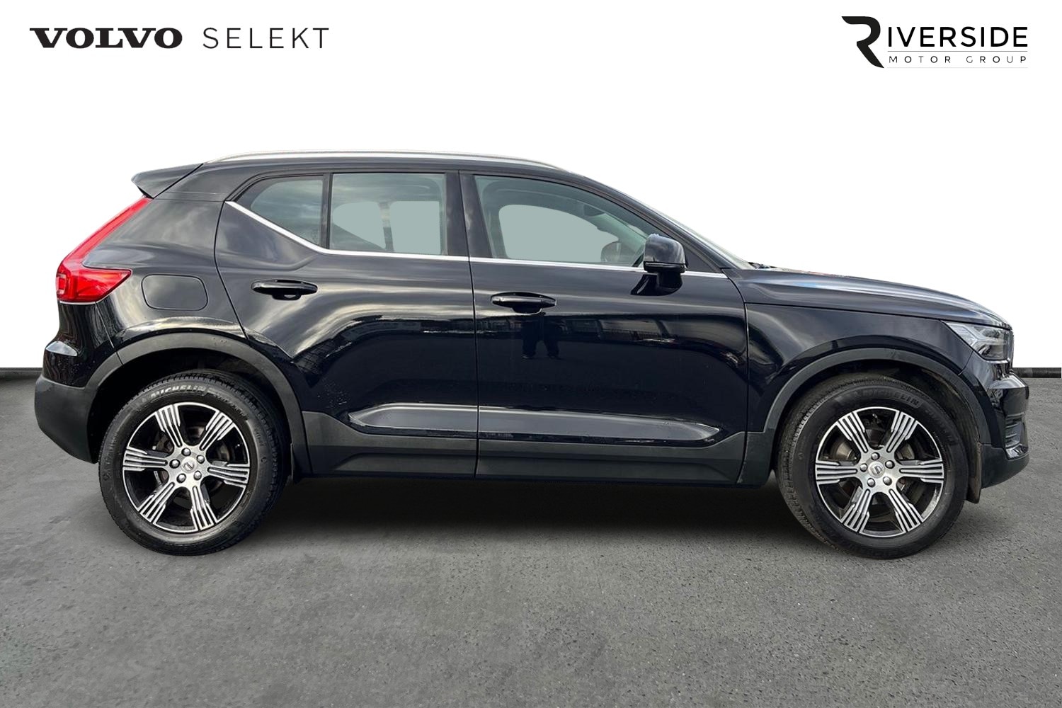 Used Volvo XC40 2021 for sale - 76130556: Photo 4