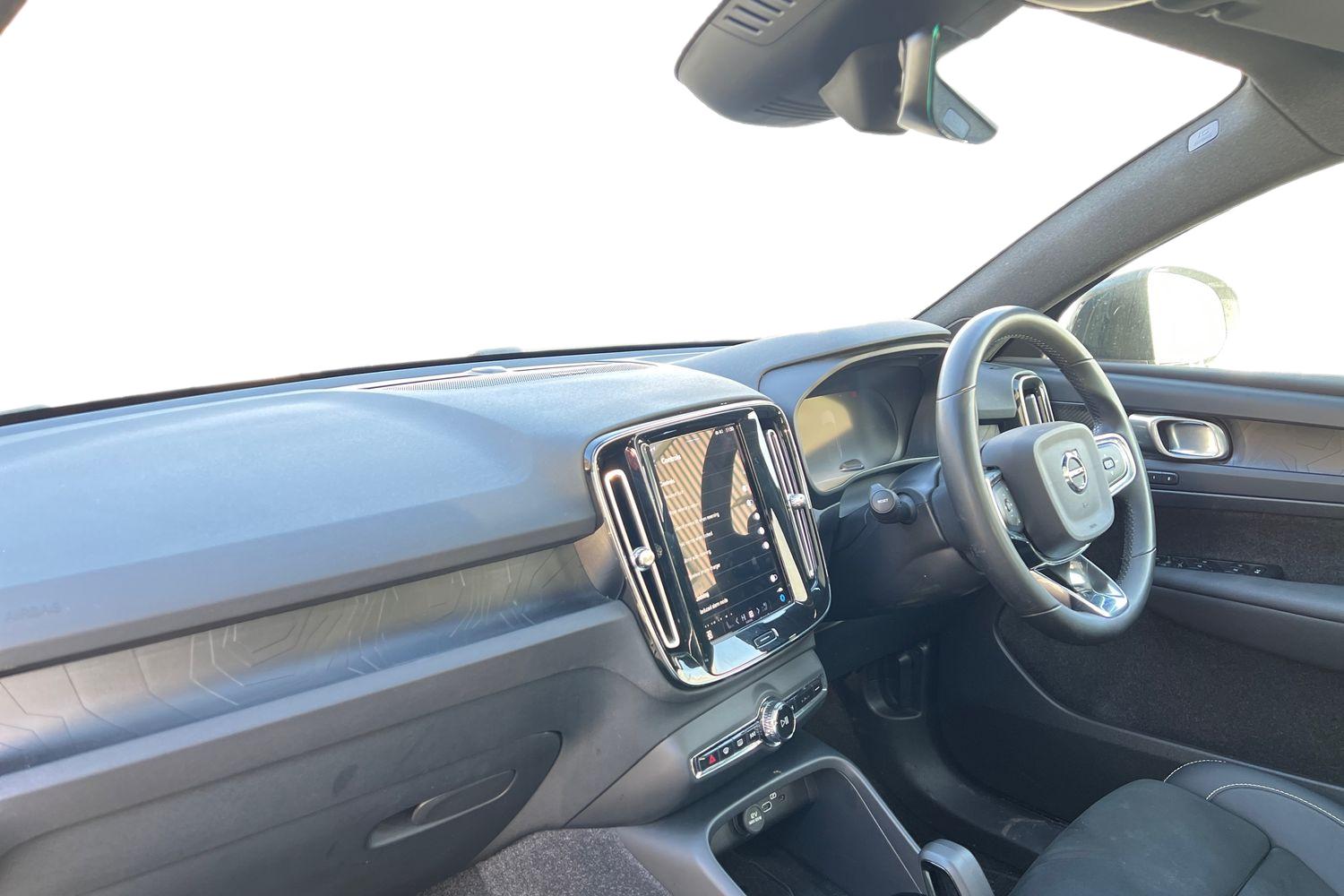 Used Volvo C40 2022 for sale - 77274127: Photo 2