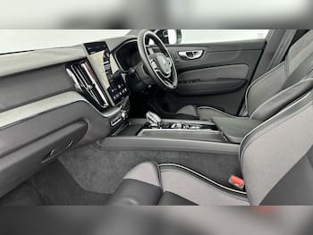 Used Volvo XC60 2025 for sale - 79595417: Photo