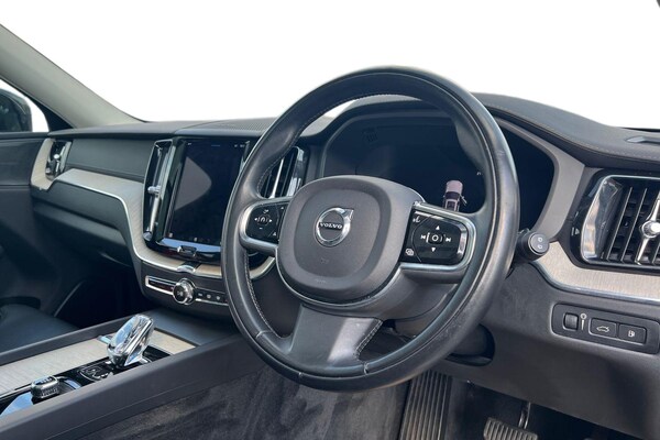Used Volvo XC60 2022 for sale - 75595495: Photo 10