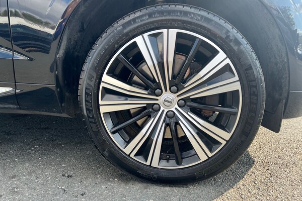 Used Volvo XC60 2022 for sale - 75595495: Photo 5