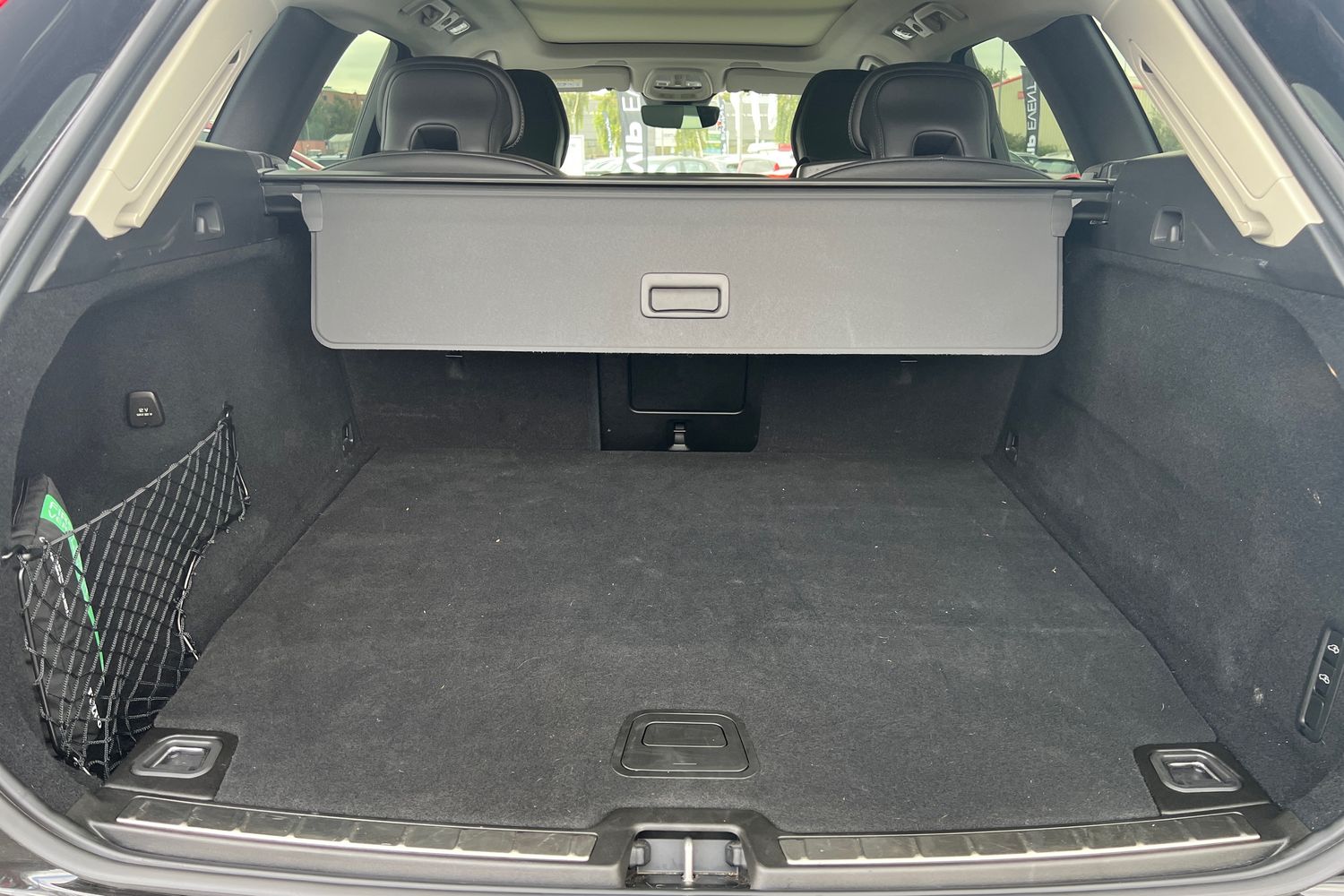 Used Volvo XC60 2022 for sale - 75934688: Photo 8