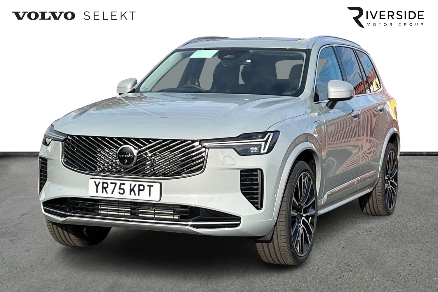 Used Volvo XC90 2025 for sale - 76007876: Photo 9