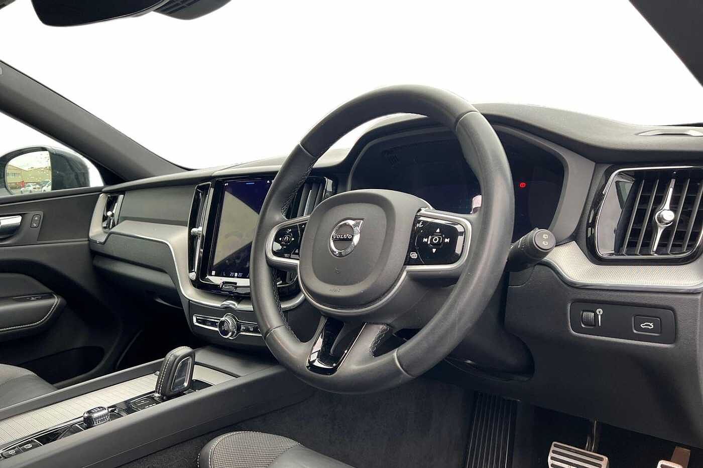 Used Volvo XC60 2021 for sale - 76221837: Photo 10