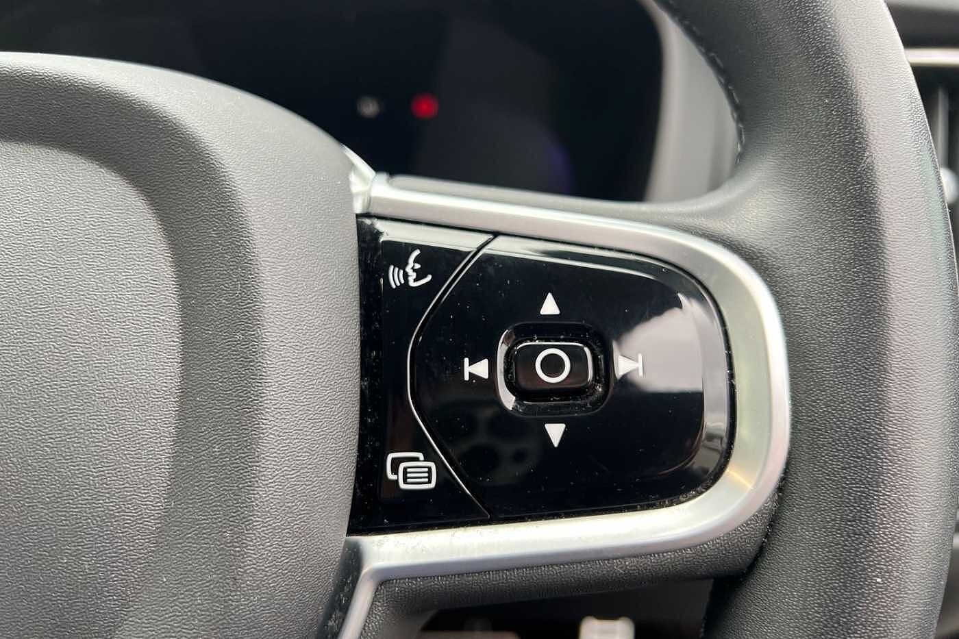 Used Volvo XC60 2021 for sale - 76221837: Photo 12