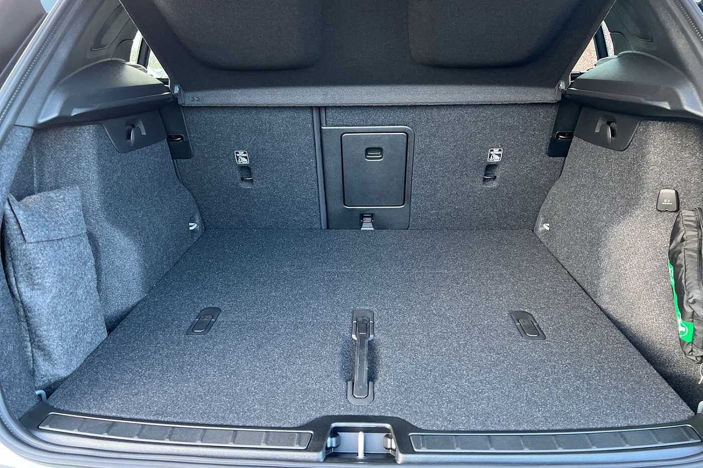 Used Volvo XC40 2025 for sale - 77274034: Photo 8