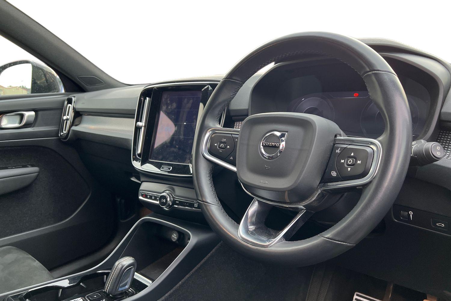 Used Volvo XC40 2021 for sale - 76130664: Photo 10