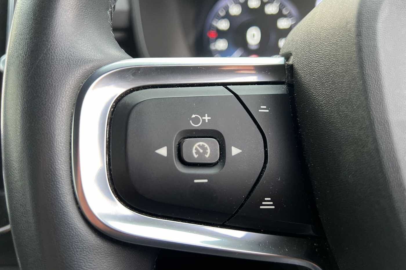 Used Volvo XC40 2021 for sale - 76130664: Photo 11