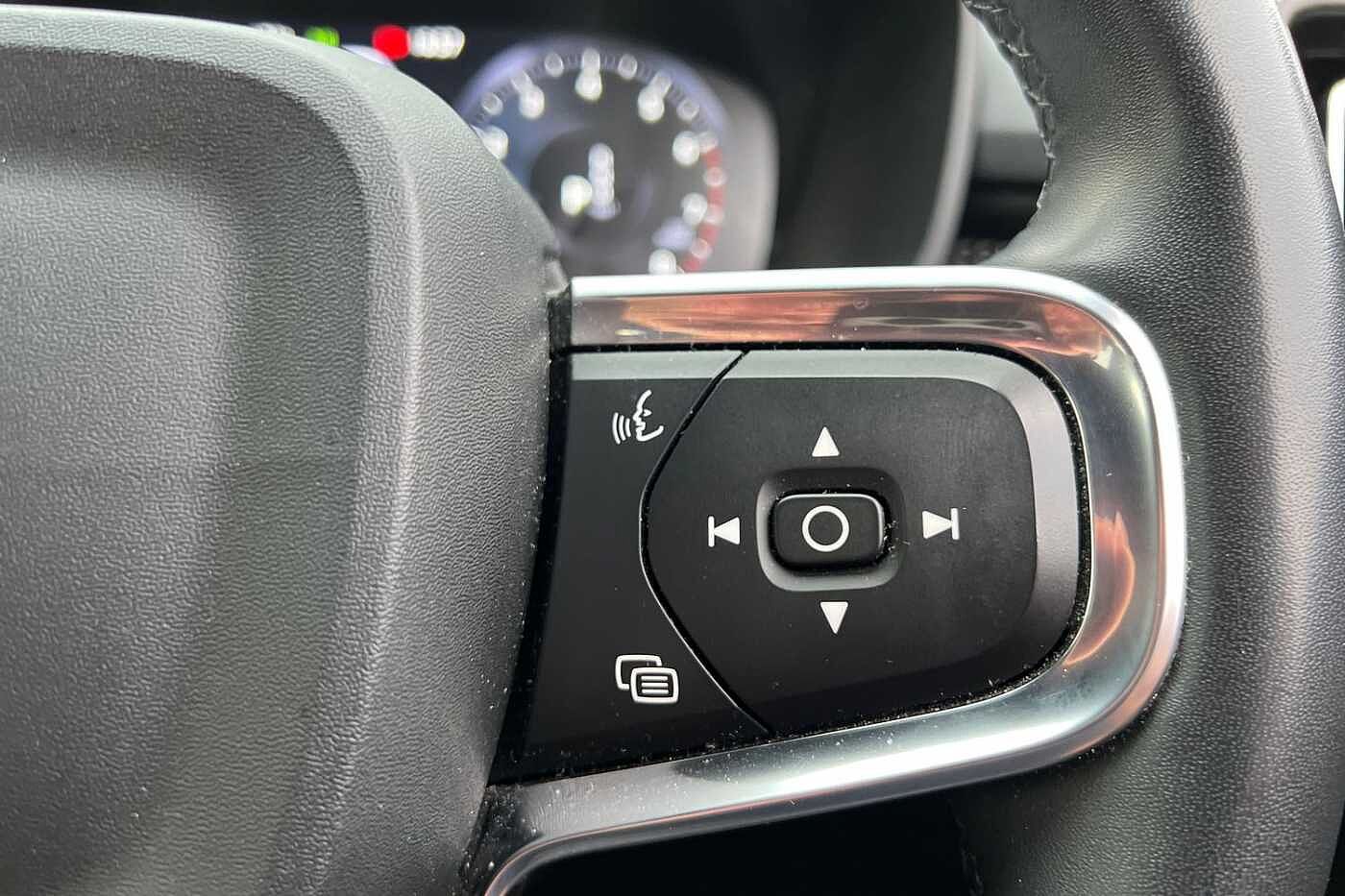 Used Volvo XC40 2021 for sale - 76130664: Photo 12