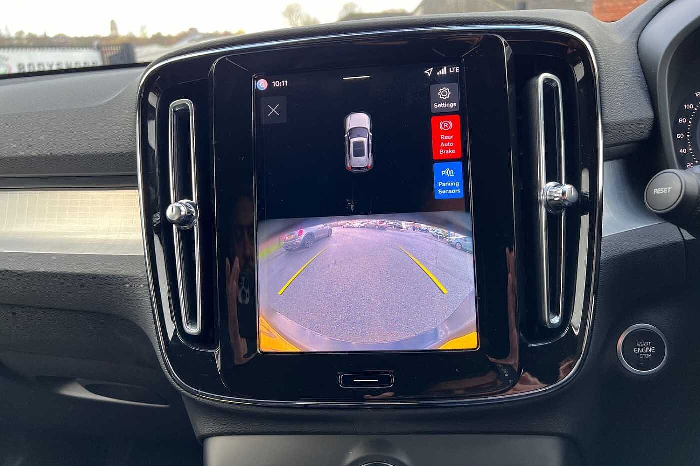 Used Volvo XC40 2025 for sale - 76221757: Photo 16