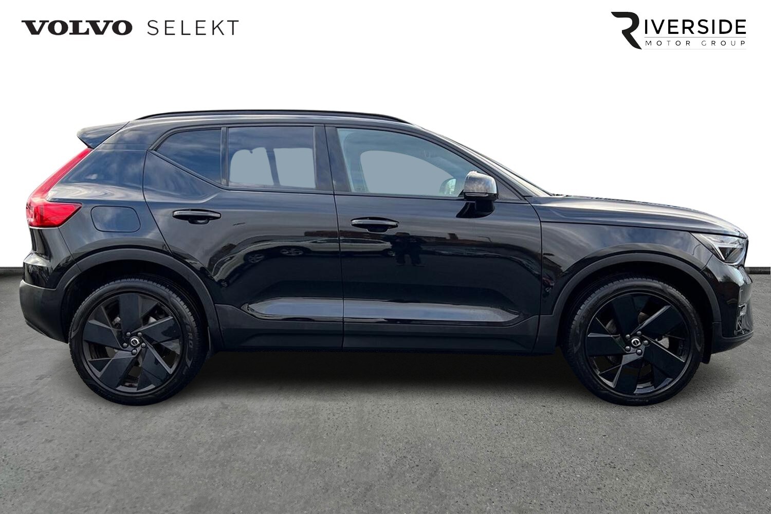 Used Volvo XC40 2025 for sale - 76221757: Photo 4