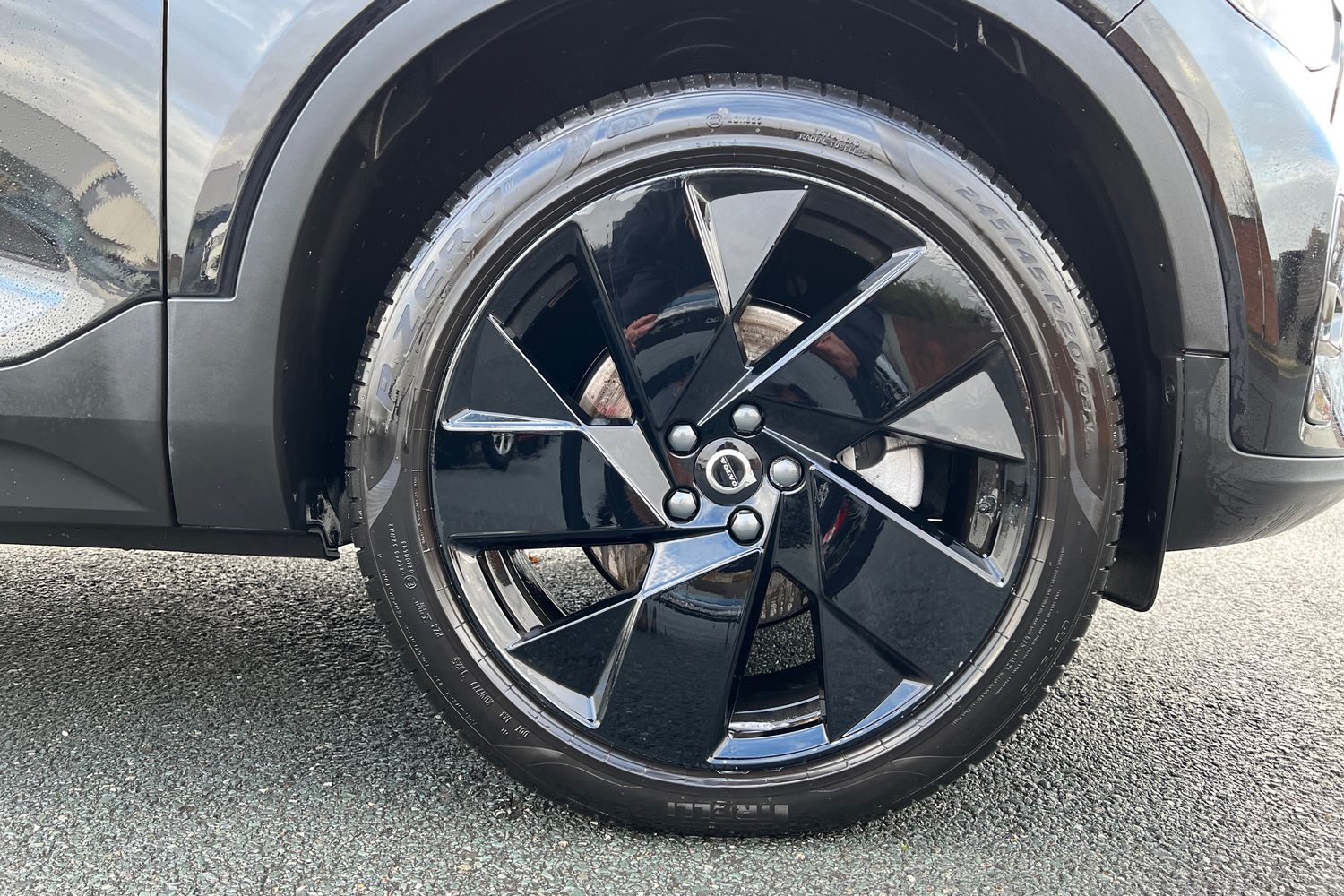 Used Volvo XC40 2025 for sale - 76221757: Photo 5