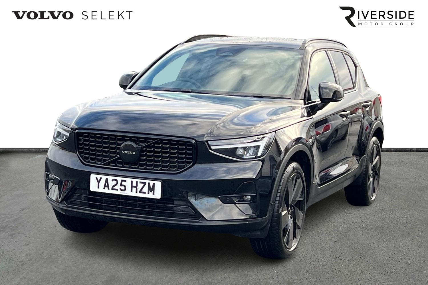 Used Volvo XC40 2025 for sale - 76221757: Photo 9