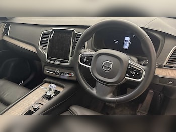 Used Volvo XC90 2023 for sale - 79317880: Photo