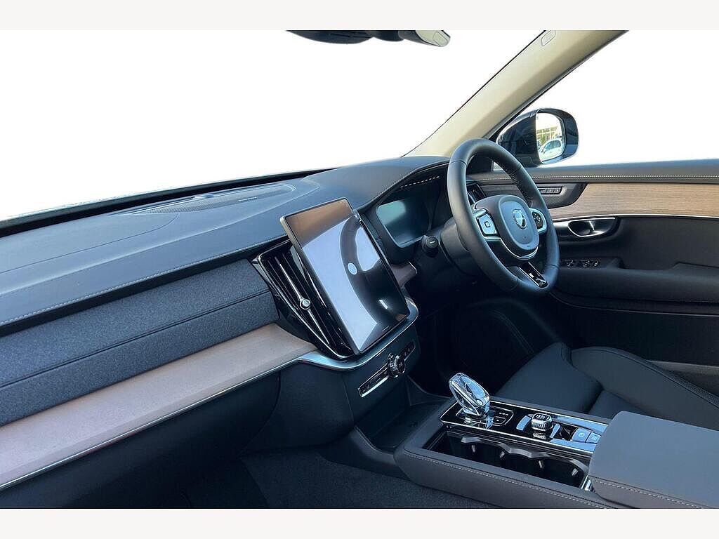 Used Volvo XC90 2025 for sale - 76796388: Photo 15