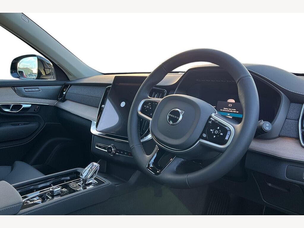 Used Volvo XC90 2025 for sale - 76796388: Photo 18