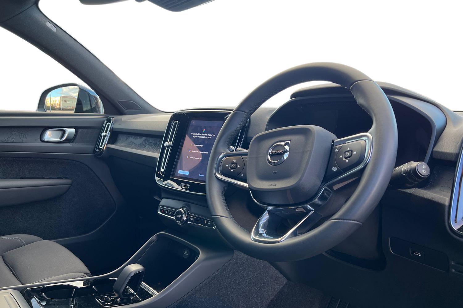 Used Volvo XC40 2022 for sale - 76722076: Photo 10