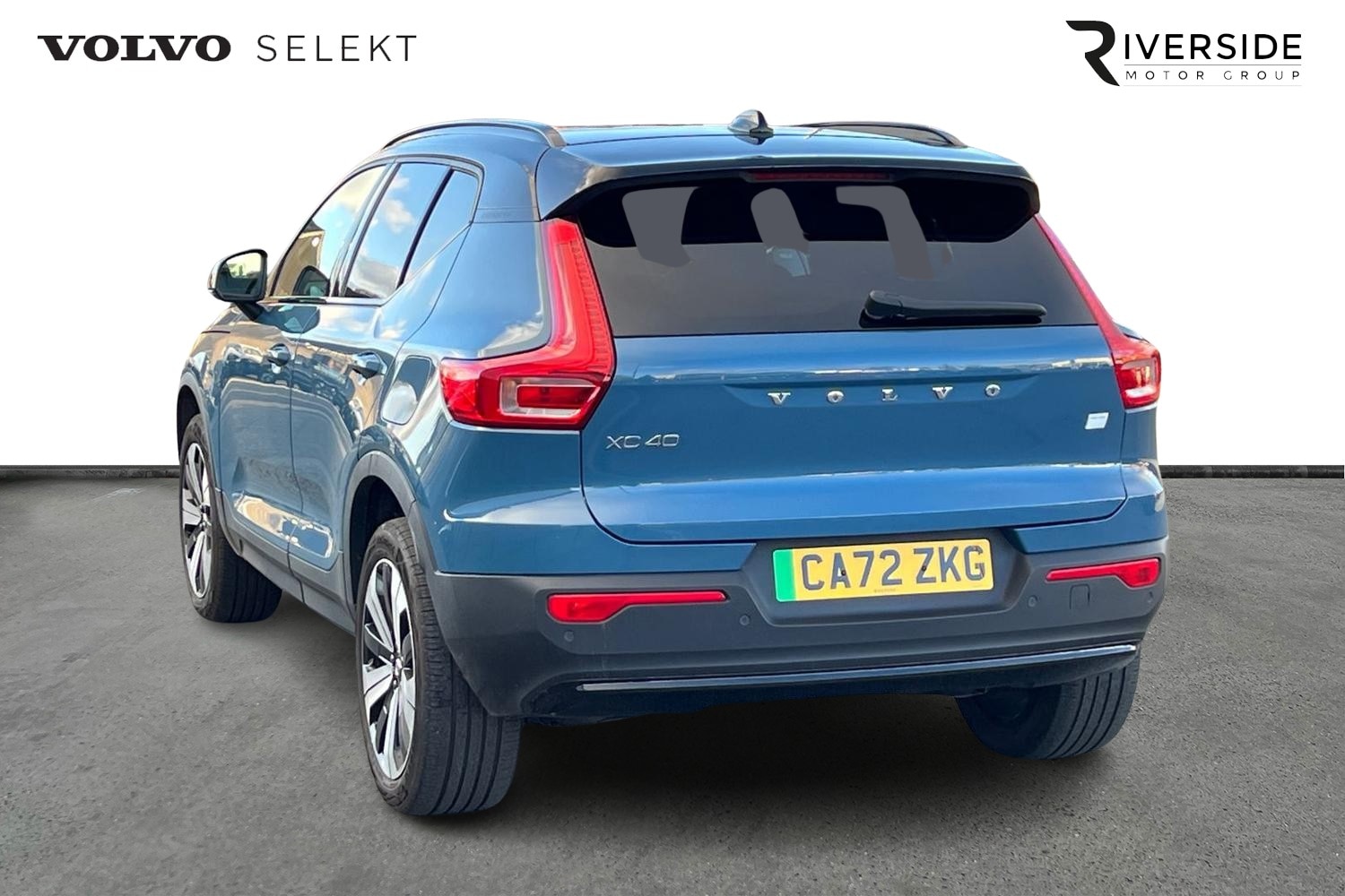 Used Volvo XC40 2022 for sale - 76722076: Photo 3