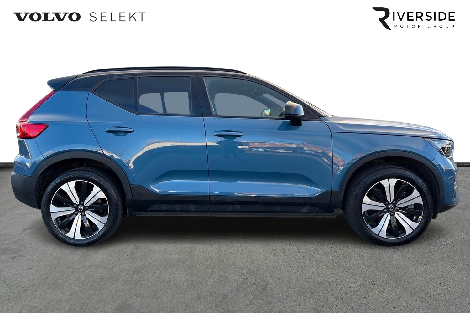 Used Volvo XC40 2022 for sale - 76722076: Photo 4