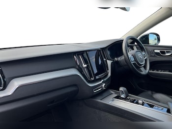 Used Volvo XC60 2022 for sale - 79252364: Photo
