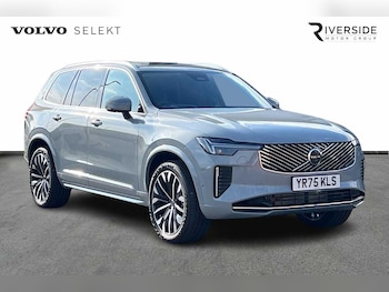 2025 - Ultra, T8 AWD Plug-in hybrid, Bright, 7 Seats (Huge Saving) 5-Door