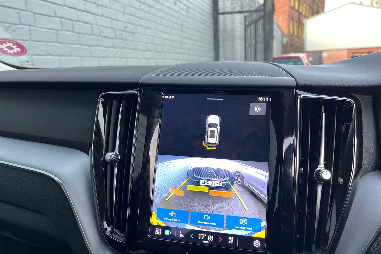 Used Volvo XC60 2021 for sale - 76438031: Photo 16