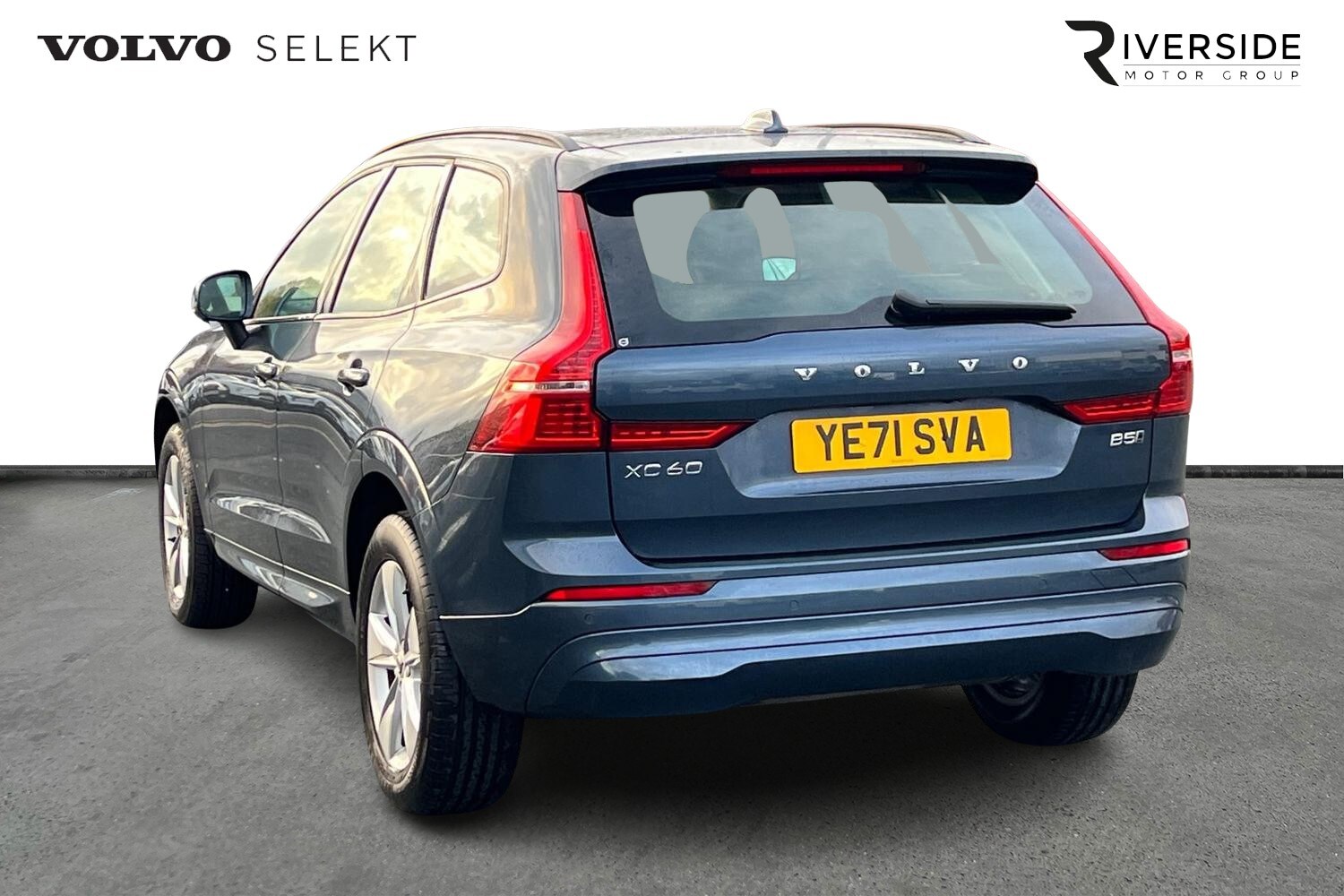 Used Volvo XC60 2021 for sale - 76438031: Photo 3