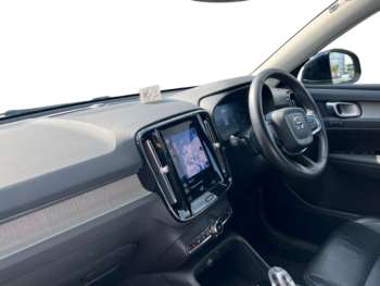 Used Volvo XC40 2022 for sale - 75056343: Photo
