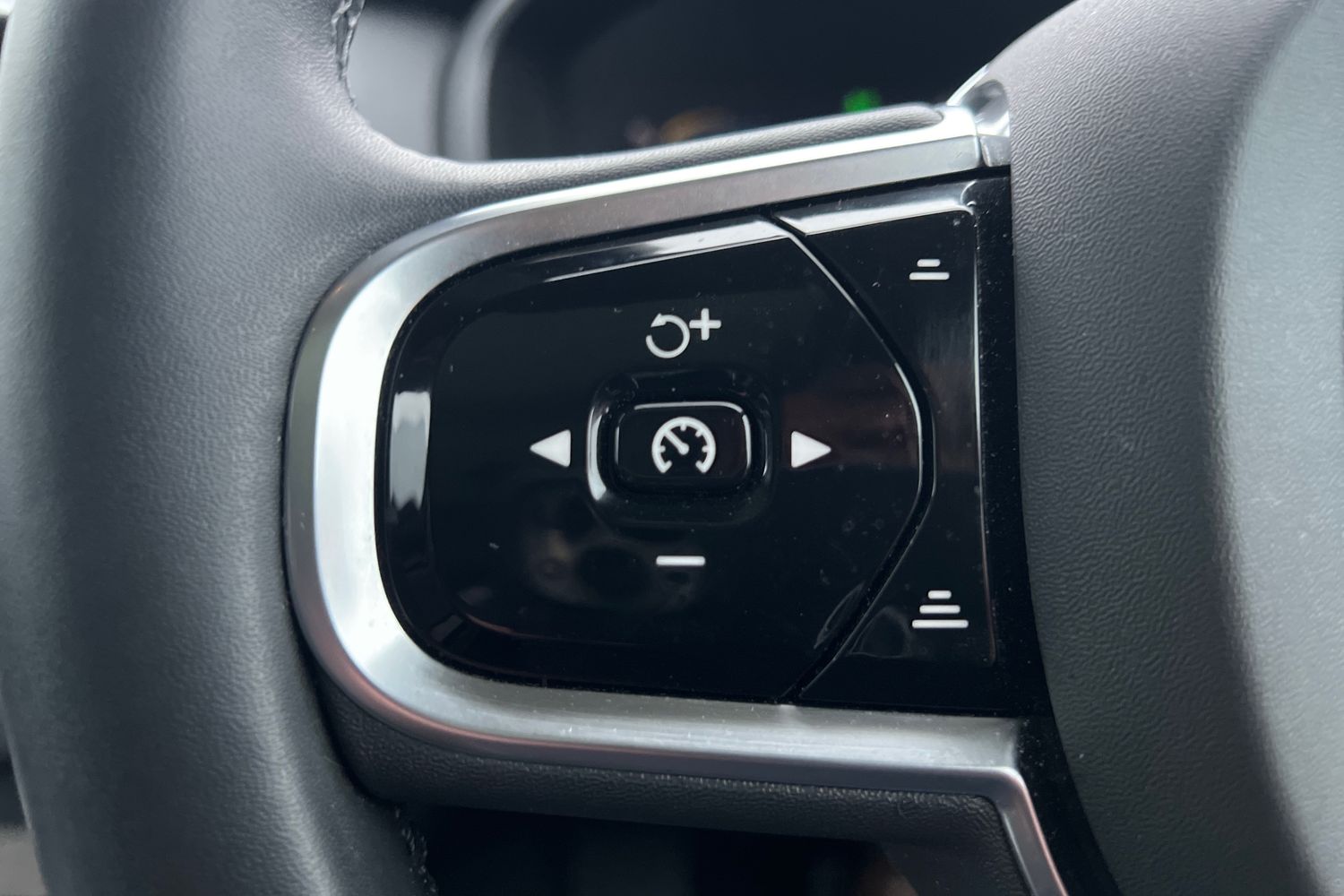 Used Volvo XC90 2023 for sale - 77413891: Photo 11