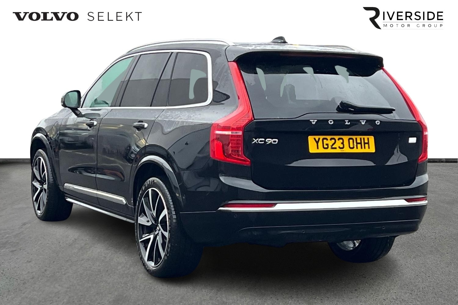 Used Volvo XC90 2023 for sale - 77413891: Photo 3
