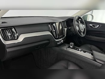 Used Volvo XC60 2023 for sale - 79163118: Photo