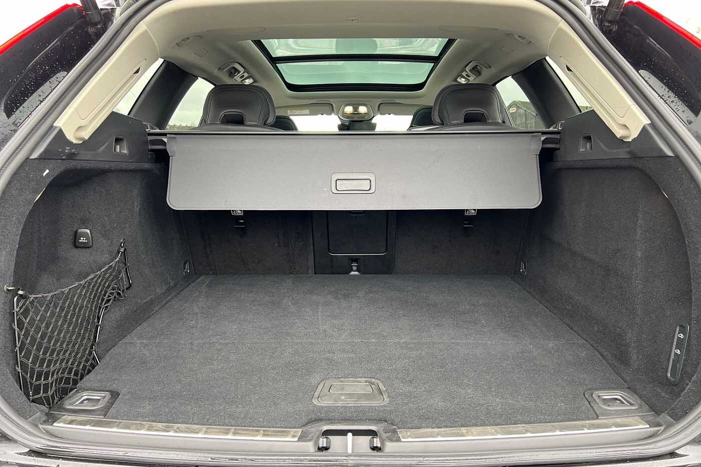 Used Volvo XC60 2025 for sale - 77791091: Photo 8