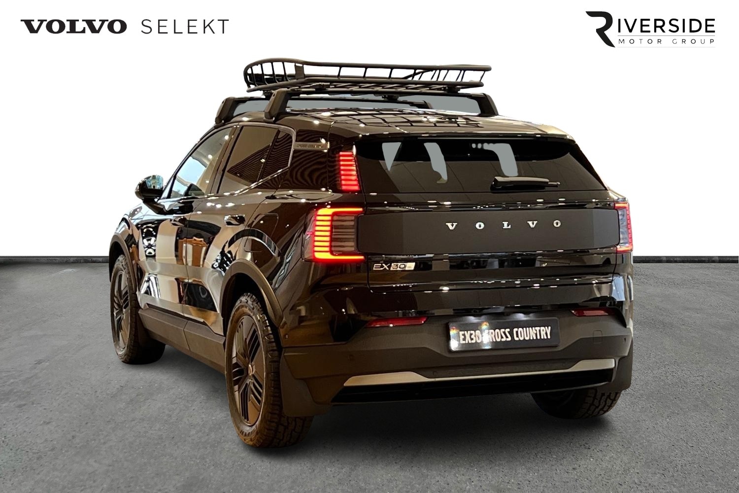 Used Volvo EX30 2025 for sale - 76479738: Photo 3