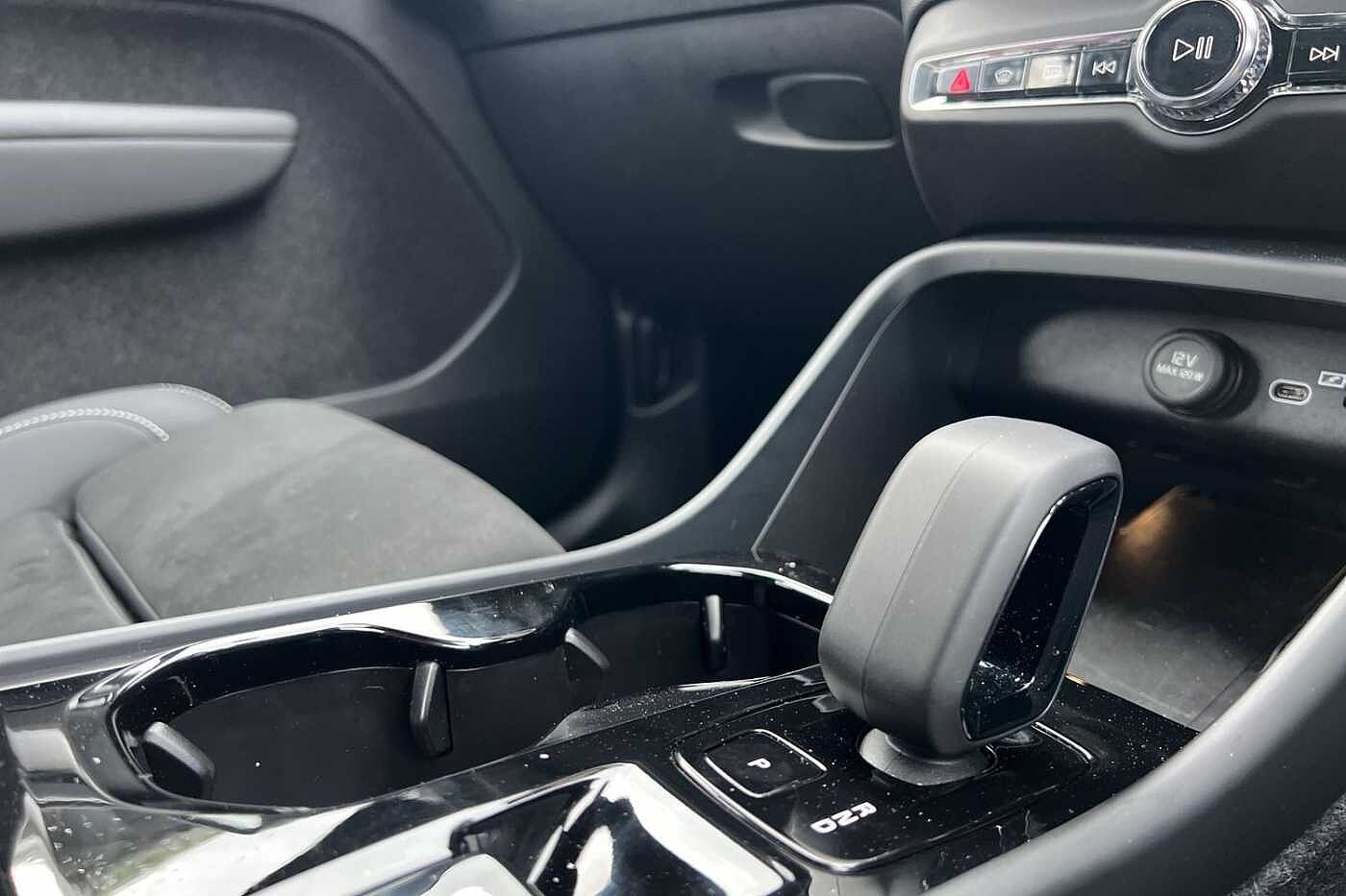 Used Volvo XC40 2025 for sale - 77151427: Photo 13