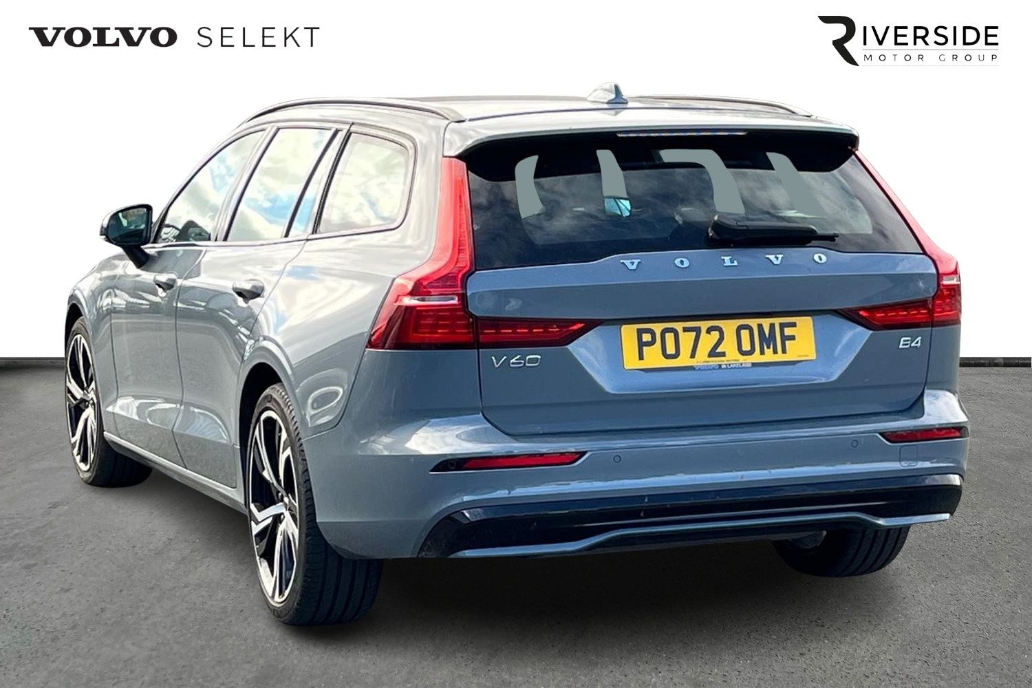 Used Volvo V60 2022 for sale - 76130724: Photo 3