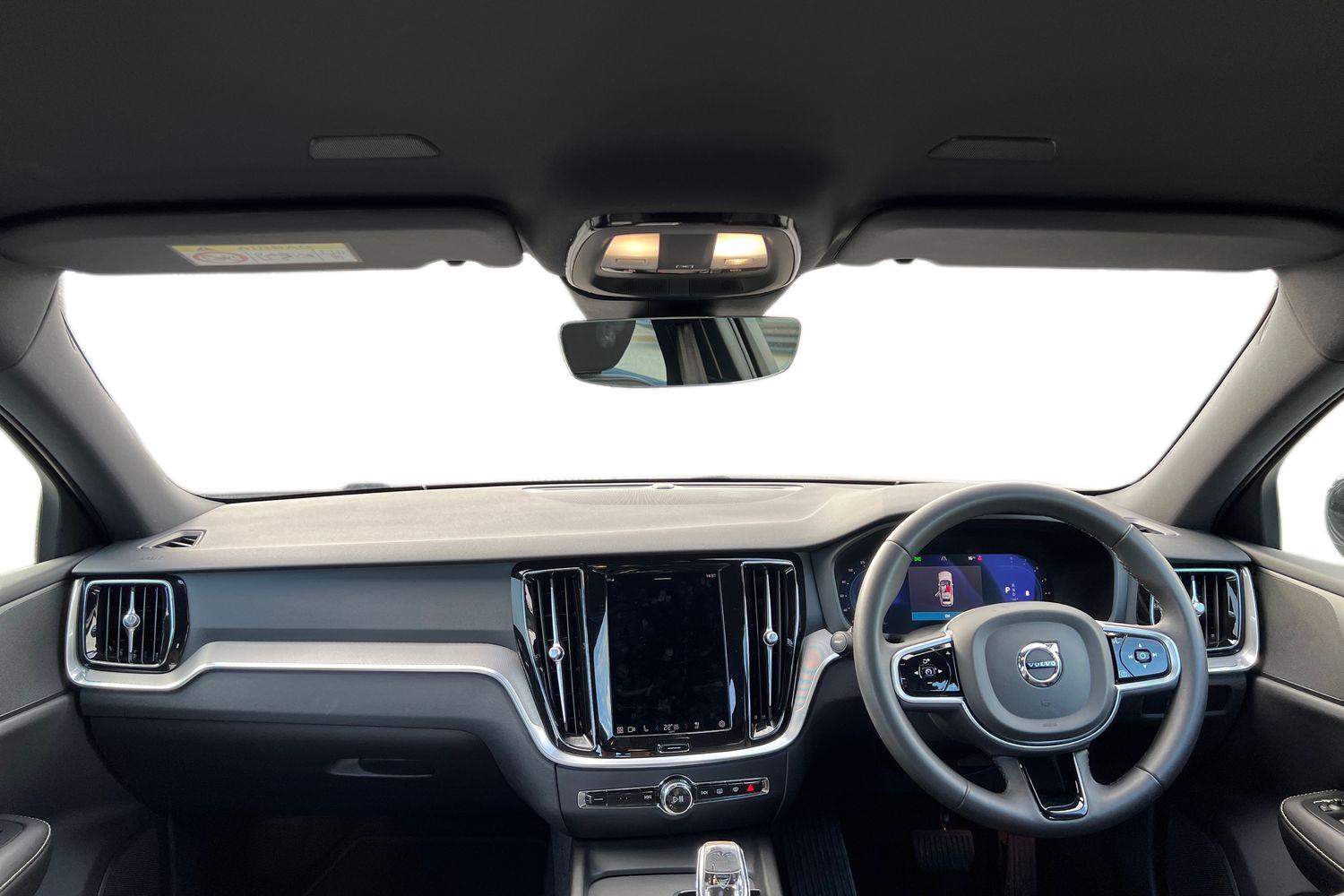 Used Volvo V60 2022 for sale - 76130724: Photo 6