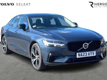 2023 - Recharge Plus, T8 AWD plug-in hybrid, Electric/Petrol, Dark Auto