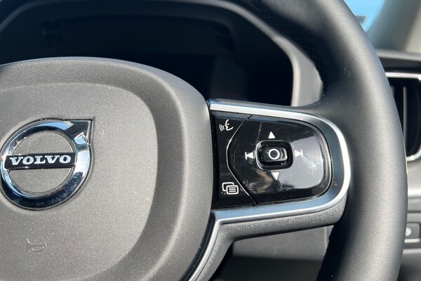 Used Volvo XC60 2024 for sale - 75468899: Photo 12