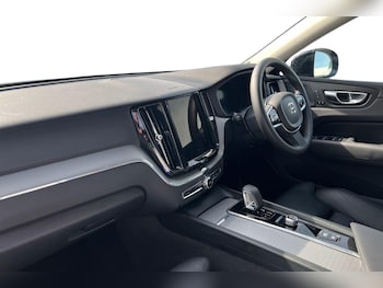 Used Volvo XC60 2024 for sale - 75468899: Photo