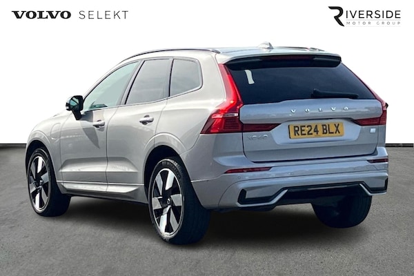 Used Volvo XC60 2024 for sale - 75468899: Photo 3