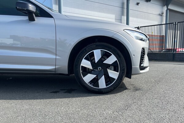 Used Volvo XC60 2024 for sale - 75468899: Photo 5