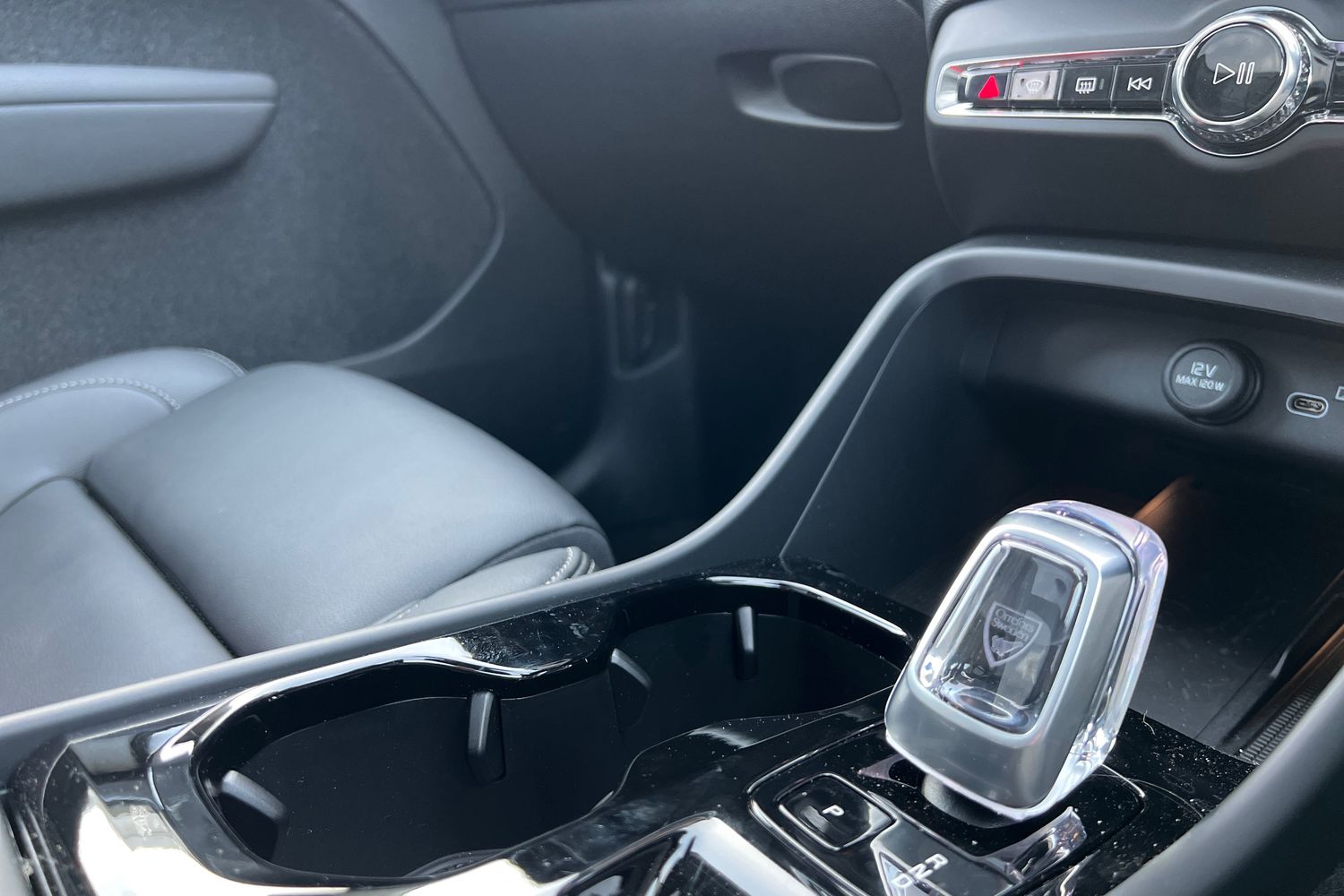 Used Volvo XC40 2025 for sale - 76614821: Photo 13