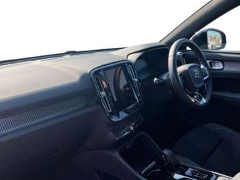 Used Volvo XC40 2024 for sale - 74878399: Photo