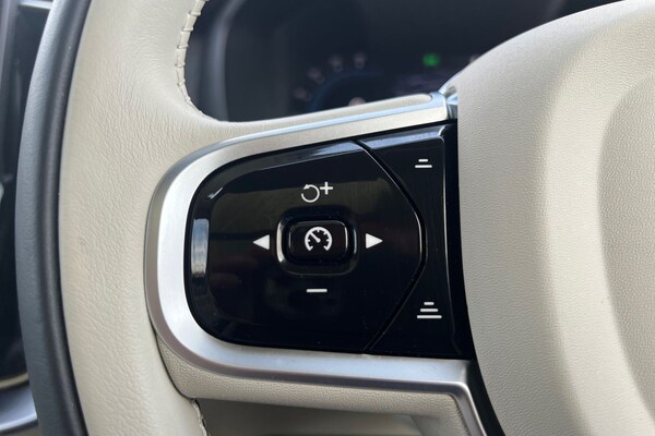 Used Volvo XC90 2024 for sale - 75468924: Photo 11