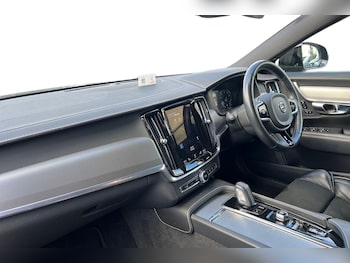 Used Volvo V90 2021 for sale - 75468942: Photo