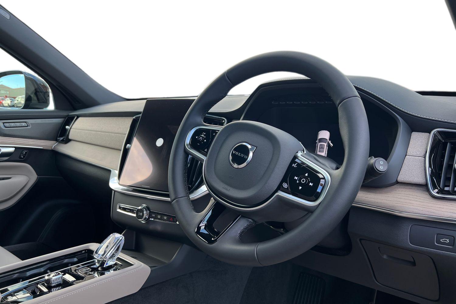 Used Volvo XC90 2025 for sale - 76738122: Photo 10